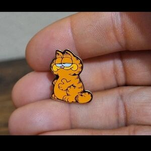 Vintage Rare 1978 Garfield Happy After A Meal Enamel Pin